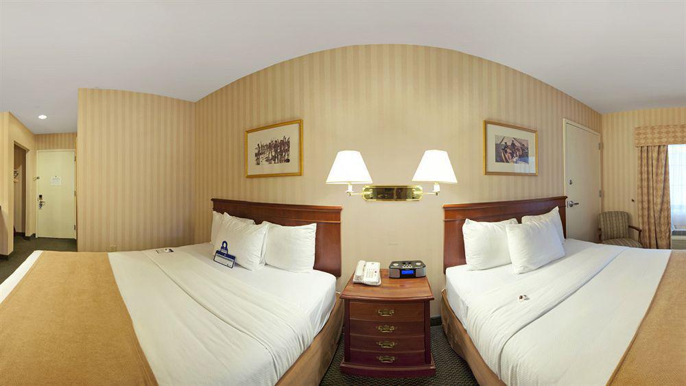 Surestay Plus By Best Western Woodbury Inn Exterior photo